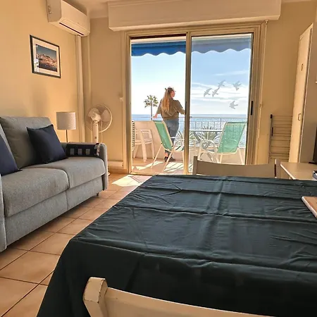 Apartment One Bedroom In With A Balcony And Great Sea Views - 821 Cannes