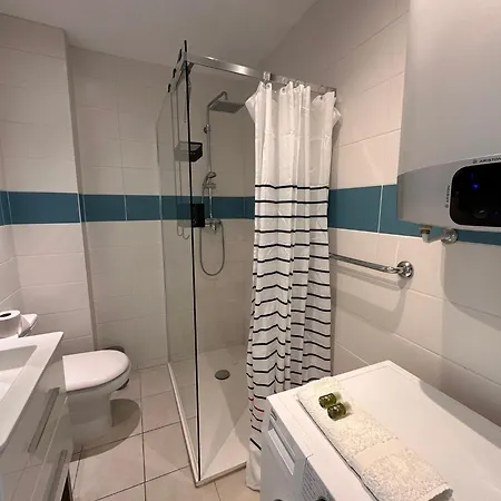 One Bedroom In With A Balcony And Great Sea Views - 821
