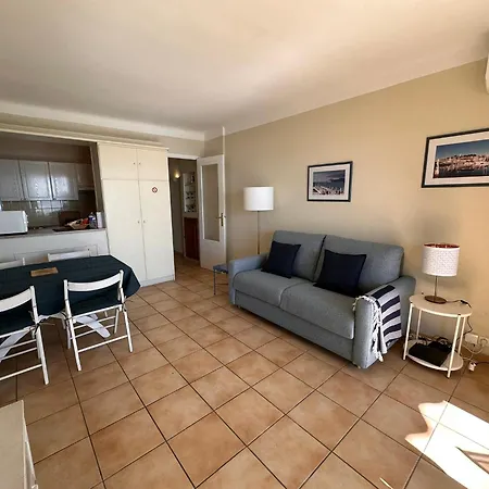 Apartment One Bedroom In With A Balcony And Great Sea Views - 821
